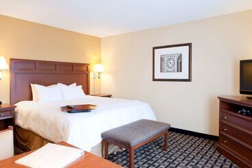 هتل Hampton Inn & Suites Columbia At University