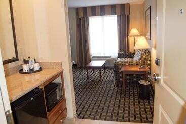 هتل Hampton Inn & Suites Columbia At University