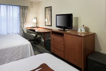 호텔 Hampton Inn & Suites Davenport