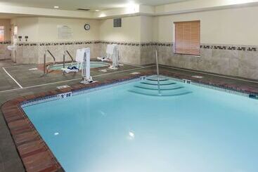호텔 Hampton Inn & Suites Davenport