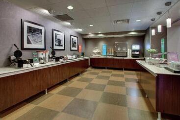 هتل Hampton Inn & Suites Shreveport/south