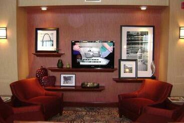 هتل Hampton Inn & Suites St. Louis/south I55