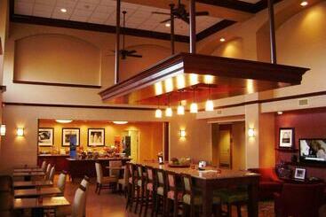 هتل Hampton Inn & Suites St. Louis/south I55