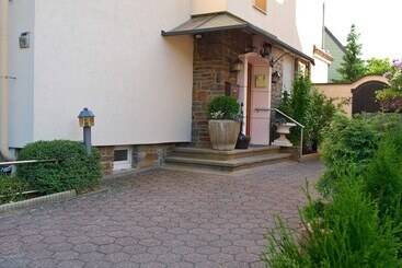 Haus Mooren, Hotel Garni