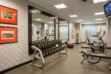 هتل Hilton Garden Inn Columbus/edinburgh