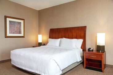 هتل Hilton Garden Inn Columbus/edinburgh