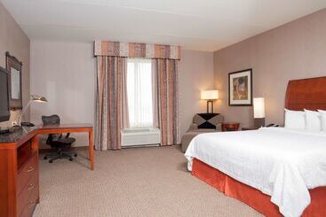 هتل Hilton Garden Inn Columbus/edinburgh