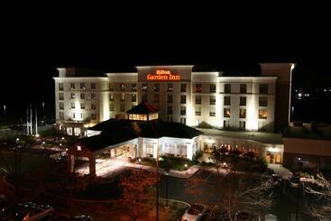 هتل Hilton Garden Inn Columbus/edinburgh