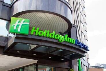 هتل Holiday Inn Express Taoyuan, An Ihg