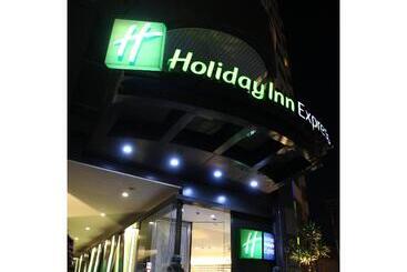 هتل Holiday Inn Express Taoyuan, An Ihg