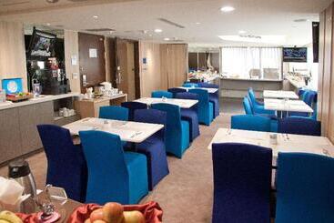 هتل Holiday Inn Express Taoyuan, An Ihg