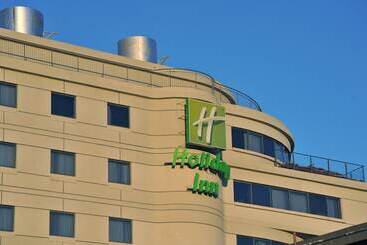 Отель Holiday Inn Johannesburg Rosebank, An Ihg