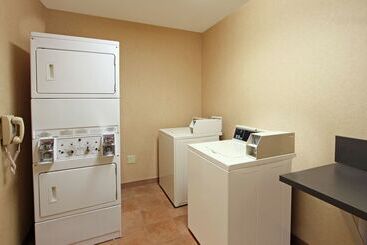 هتل Homewood Suites By Hilton Chesapeakegreenbrier