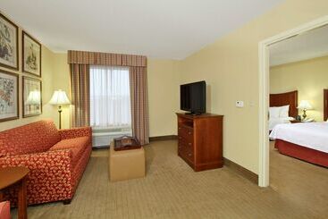 هتل Homewood Suites By Hilton Chesapeakegreenbrier
