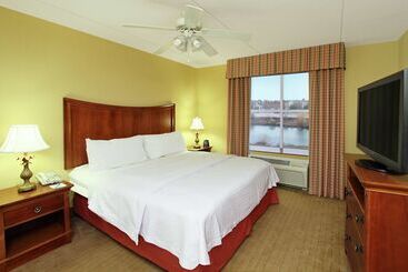 هتل Homewood Suites By Hilton Chesapeakegreenbrier