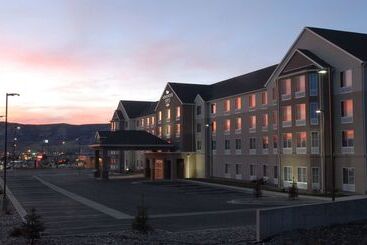 هتل Homewood Suites By Hilton Rock Springs