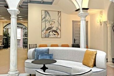 هتل Itaca Sevilla By Soho Boutique