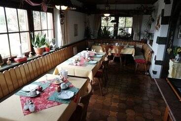 هتل Landgasthof Ratz