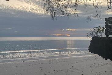 Hotel Mbuyuni Beach Village