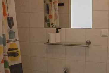 هتل Metropol Hostel Berlin