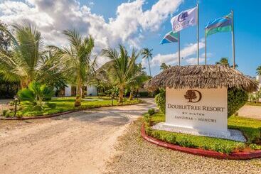 هتل Nungwi Beach Resort By Turaco