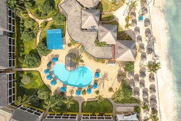 هتل Nungwi Beach Resort By Turaco