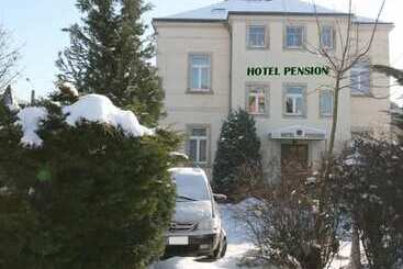 هتل Pension Kaden