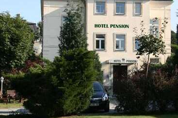 هتل Pension Kaden