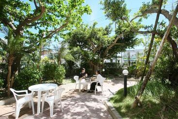 هتل Route Inn Grantia Ishigaki