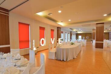 هتل Spa Norat Torre Do Deza 4 Superior