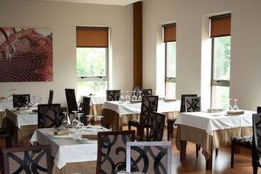 هتل Spa Norat Torre Do Deza 4 Superior