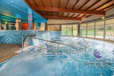 هتل Spa Norat Torre Do Deza 4 Superior