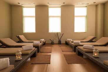 هتل Spa Norat Torre Do Deza 4 Superior