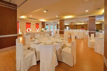 هتل Spa Norat Torre Do Deza 4 Superior