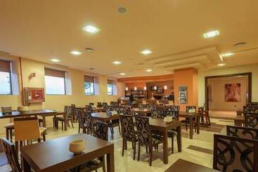 هتل Spa Norat Torre Do Deza 4 Superior