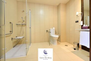 هتل Spa Norat Torre Do Deza 4 Superior