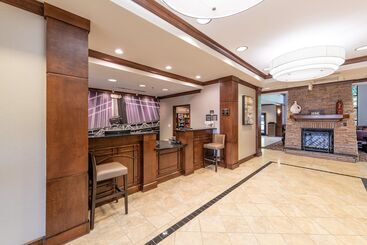 هتل Staybridge Suites North Charleston, An Ihg