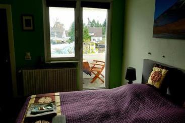 هتل Stayincologne