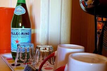 هتل Stayincologne
