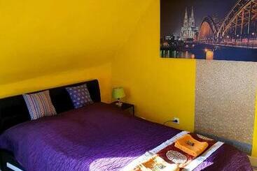 هتل Stayincologne
