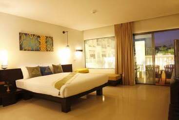 Palmyra Patong Resort Phuket  Sha Extra Plus