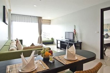 Palmyra Patong Resort Phuket  Sha Extra Plus