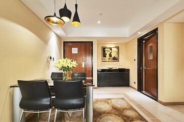 Sherwood Residence