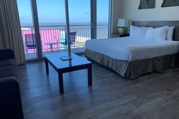 South Beach Biloxi Hotel & Suites