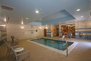 Springhill Suites By Marriott Charleston North