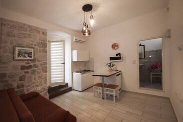 Apartments Mia