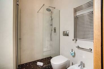 تختخواب و صبحانه Trevi Beau Boutique