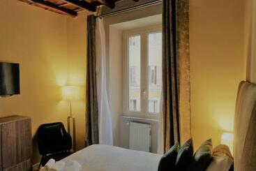 تختخواب و صبحانه Trevi Beau Boutique