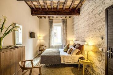 تختخواب و صبحانه Trevi Beau Boutique