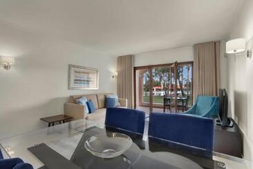 Cascade Wellness Resort